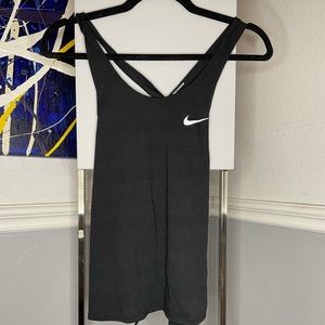 Nike cross back tank black size XS never worn